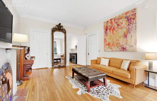 142 West 11th Street Gallery 2