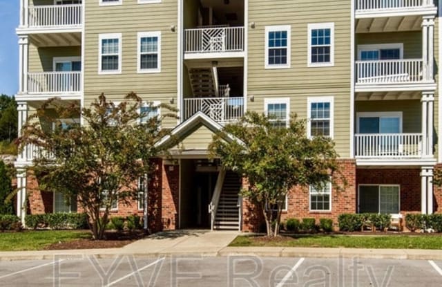 8150 Lenox Creekside Dr - 8150 Lenox Creekside Drive, Nashville, TN 37013