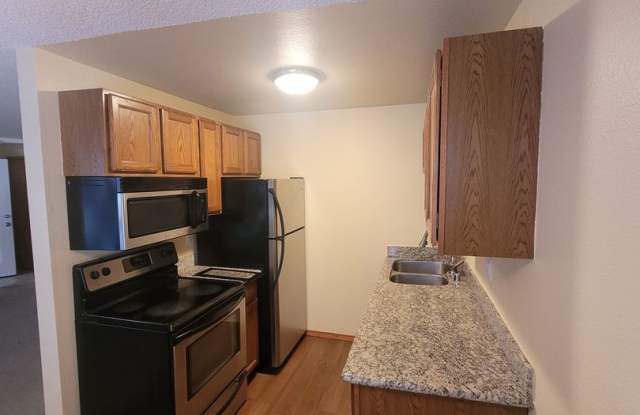 Elliott Hall Apartments photos photos