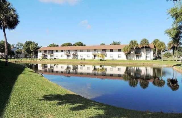 6010 Shakerwood Cir Gallery 2