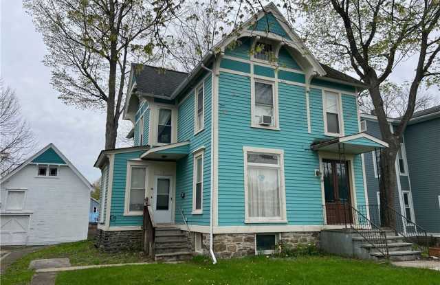 89 Chestnut Street Apt 2 - 89 Chestnut Street, Oneonta, NY 13820