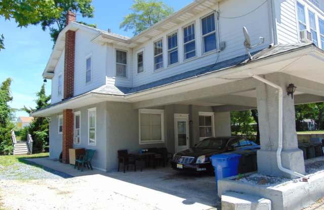 140 UNIT 4 S DELSEA DR S Gallery 4