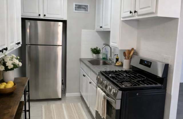 4118 Bennington St photos photos 4118 Bennington St photos photos