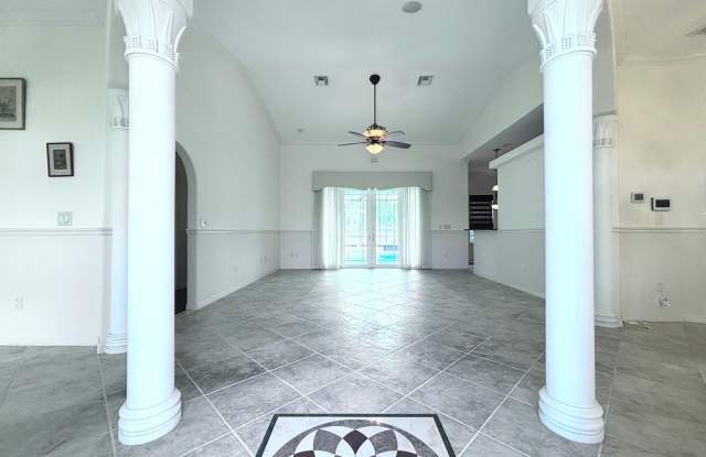 You will have to come see the home to believe all that it has to offer! Elegant Home with Pool, Hot Tub! photos photos