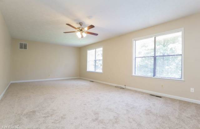 902 Steeple Chase Drive Gallery 3