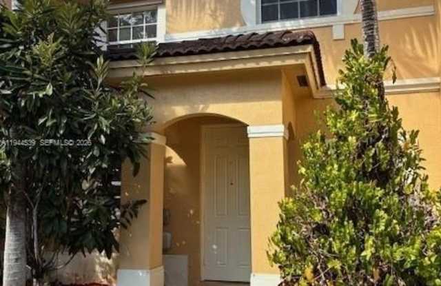 4127 NE 24th St photos photos