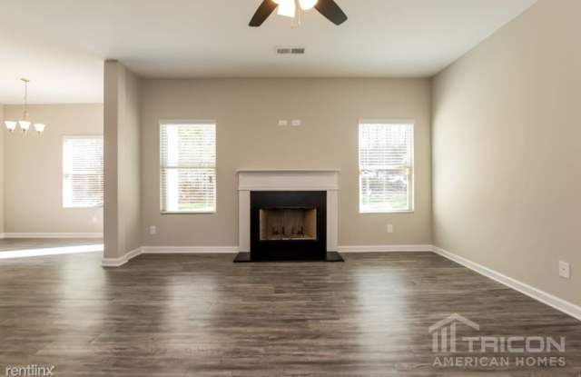 482 Shady Glen Gallery 4