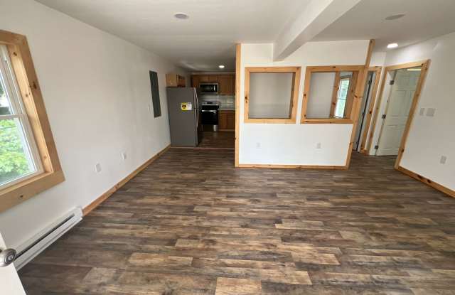 706 Penn Street - 2 photos photos