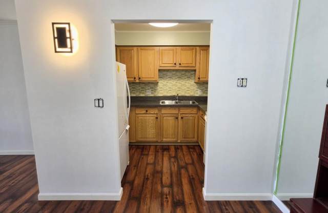1968 Axtell Drive Gallery 4