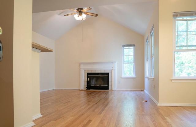 4476 Lord Loudoun Court Gallery 4