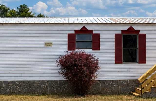 Peaceful Country Living! Gallery 1
