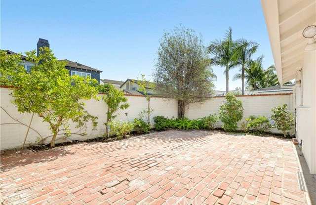 2562 Vista Drive Gallery 3