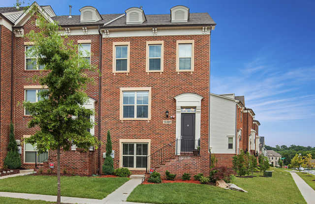 3 Bed 4.5 Bath - Silver Spring Townhouse in Poplar Run - 2 Car Garage photos photos