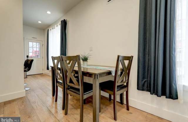1270 N NEWKIRK STREET photos photos