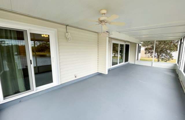 8155 Loch Lomond Lane Gallery 3