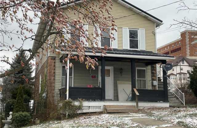 189 E Katherine Ave - 189 East Katherine Avenue, Washington, PA 15301
