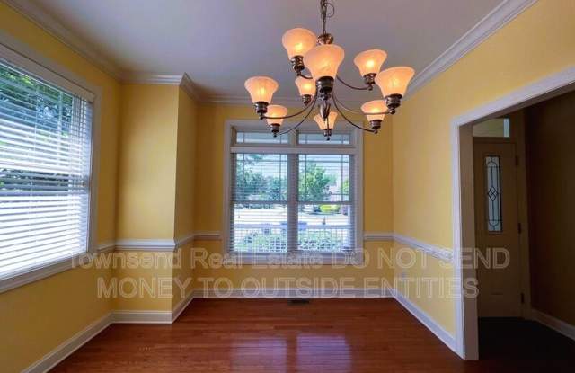 2210 Westdale Dr Gallery 2