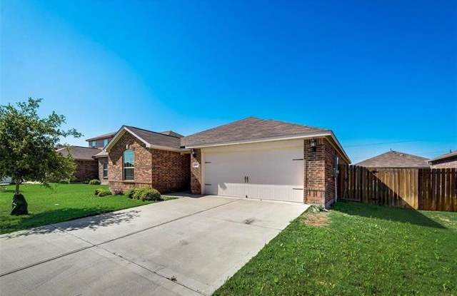 106 Houston Place - 106 Houston Place, Venus, TX 76084