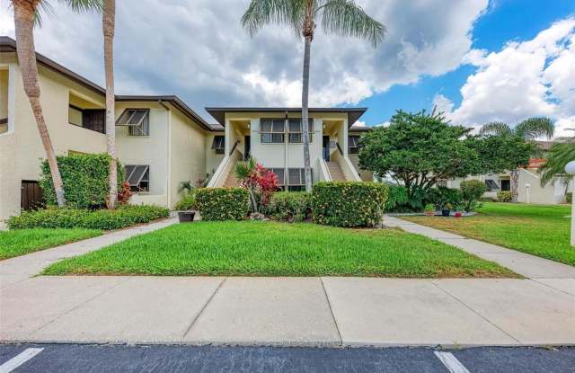 4523 LONGWATER CHASE - 4523 Longwater Chase, The Meadows, FL 34235