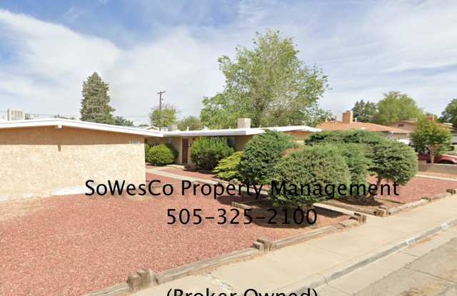2 Bedroom Home with Fence Back Yard, Carport  Laundry photos photos