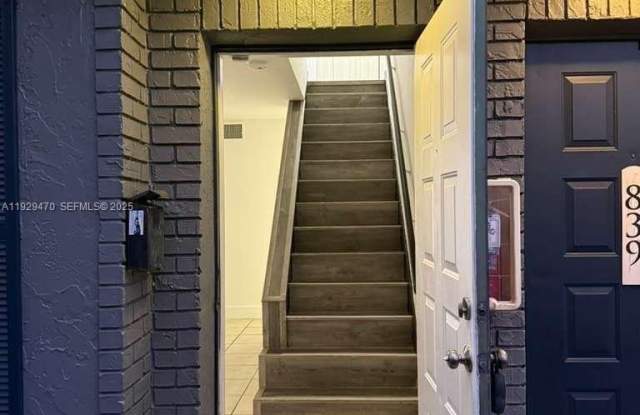 837 NW 46th Ave photos photos