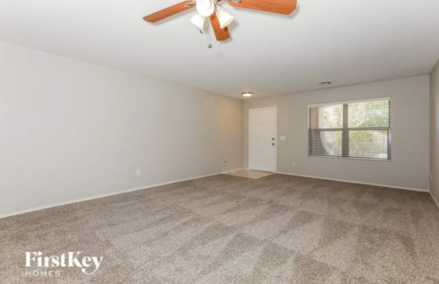 2818 West Hayden Peak Drive Gallery 3