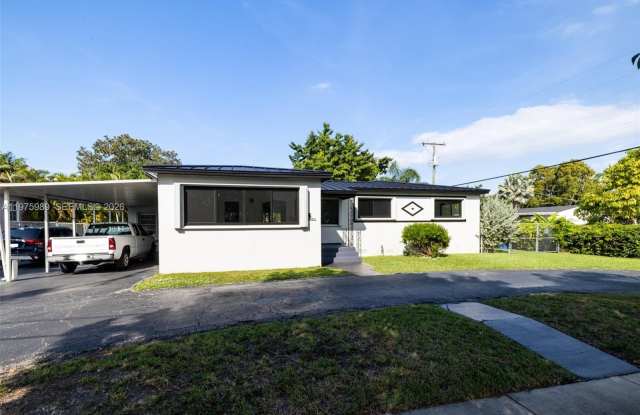 3401 SW 17th St photos photos