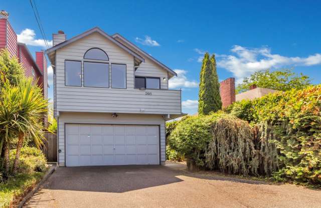 Sun-filled 3-bedroom, 3-bathroom single-family home in the desirable North Beach/Ballard community! - 2615 Northwest 86th Street, Seattle, WA 98117