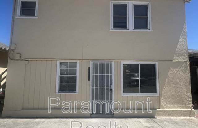 22075 Montgomery St photos photos