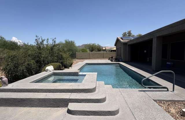 39620 N MAJESTY Court Gallery 2