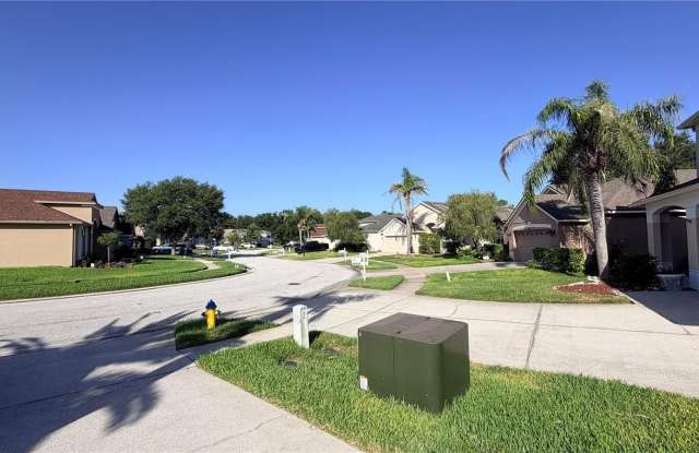 4712 MAPLETREE Loop Gallery 2