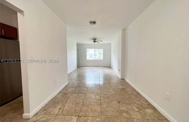 8460 NW 4th Ct Gallery 3