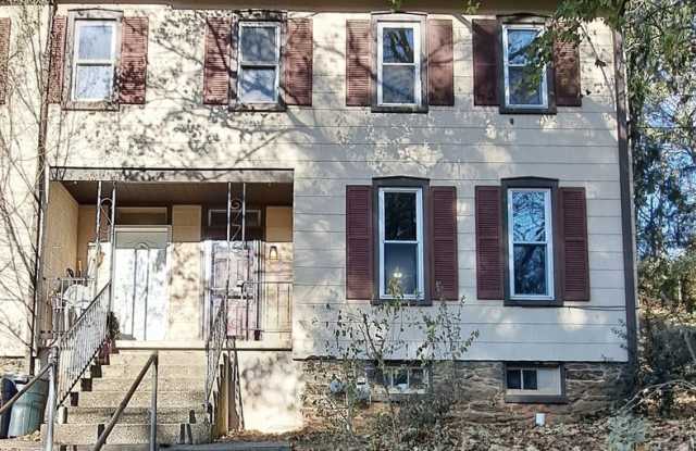 3 Bed / 1 Bath Single Family Home photos photos