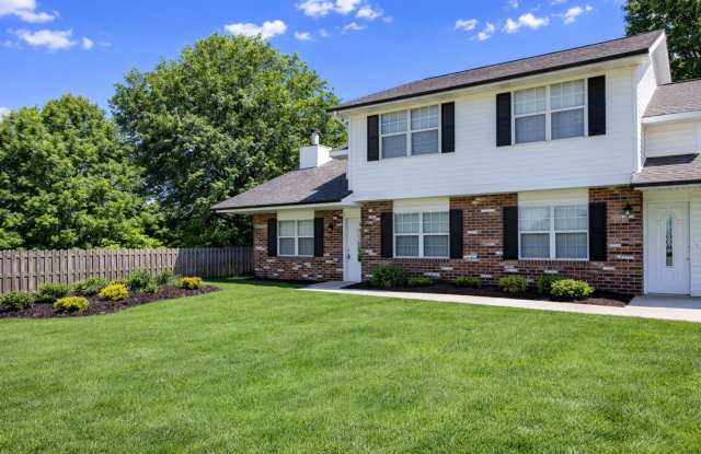 Beautiful 3 Bedroom Duplex - 3510 Forum Boulevard, Columbia, MO 65203