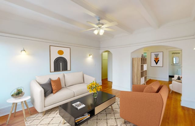 5474-5480 S. Hyde Park Boulevard photos photos