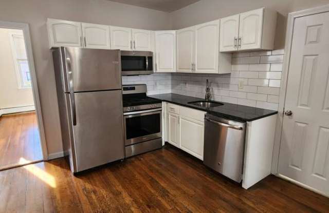 191 Maverick photos photos