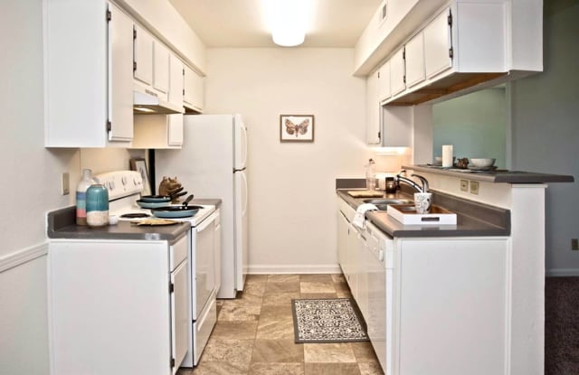 Affordable Housing - Crowne Forest Gallery 4