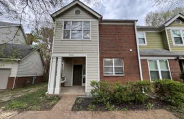 738 Walnut Woods Cove North photos photos