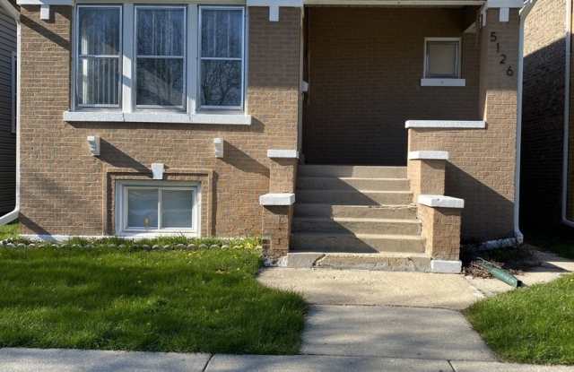 5126 W Belden Street photos photos