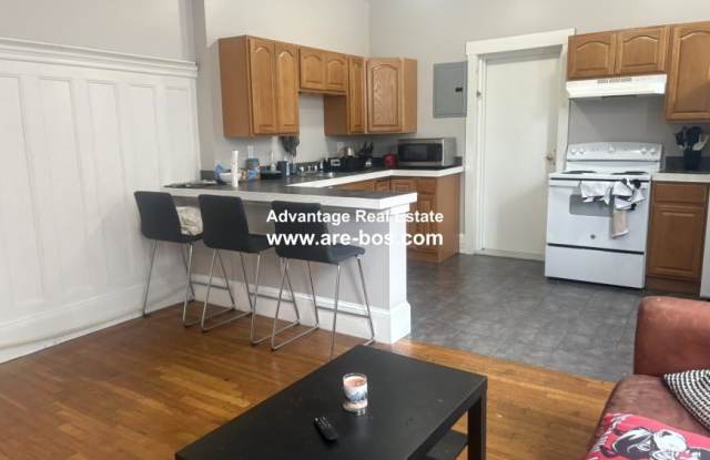 1066 Commonwealth Ave. photos photos