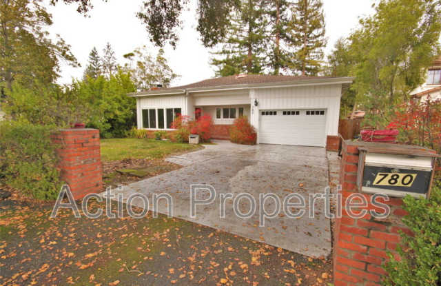 780 Olive Street photos photos