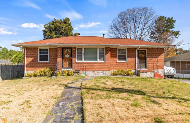 Newly Renovated 4BR/2BA in Forest Park! photos photos