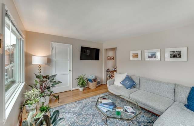 6041 5th Ave NW Gallery 4