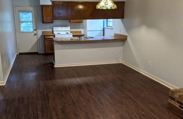 Cute 2 bedroom 2 bath townhome photos photos