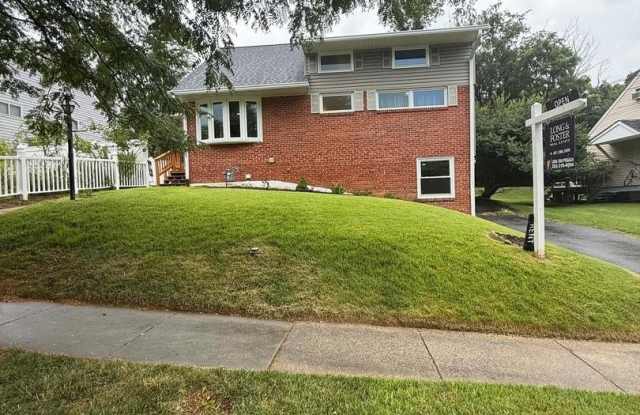 816 CROTHERS LN Gallery 3