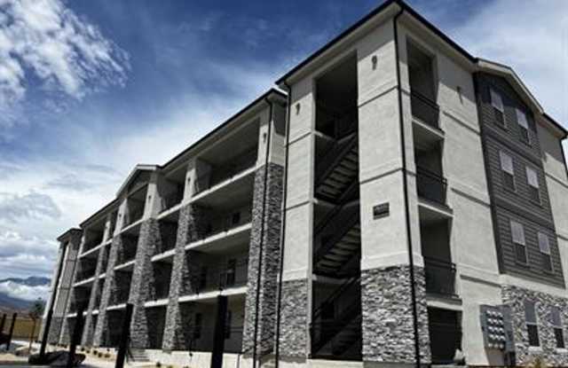 2 Bed 1 Bath in Hurricane!! photos photos