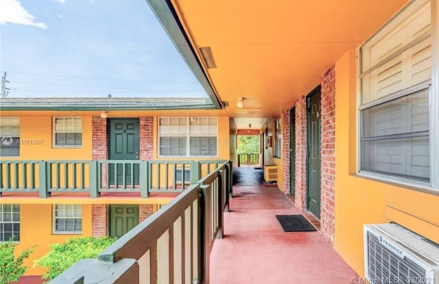 1702 Mckinley St - 1702 Mckinley Street, Hollywood, FL 33020