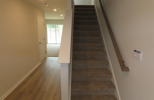 3080 MARTHA WAY Gallery 2