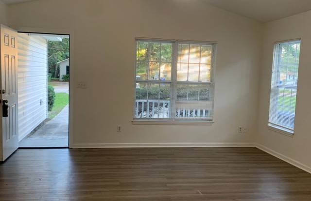 3 Bedroom 2 Bath House on Charter Drive Available Now Gallery 3