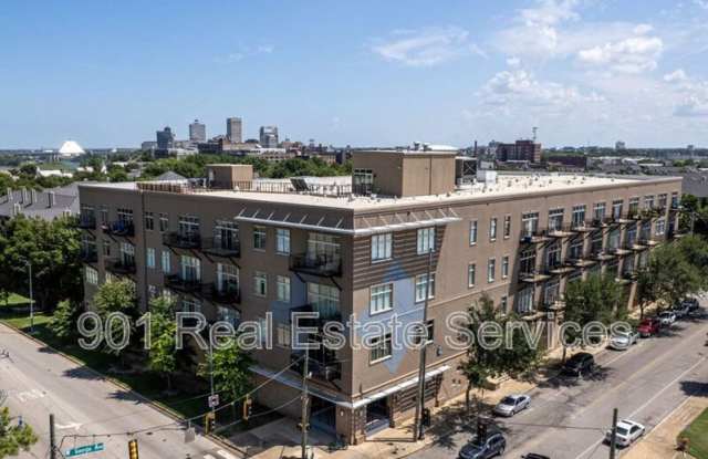 648 Riverside Drive - 648 Riverside Drive, Memphis, TN 38103